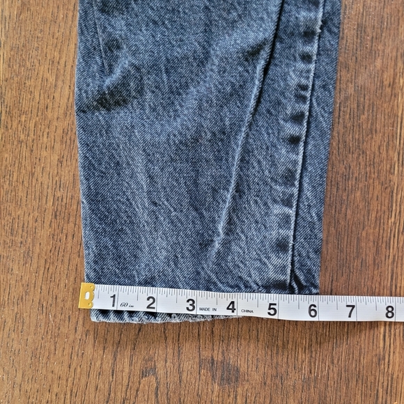 Zara Faded Black Distressed Hi-Rise Cropped Jeans Size Women's 4 - Picture 9 of 11